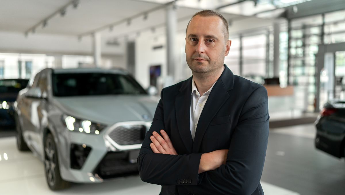 Rafał Średziński Kierownik Sprzedaży Usług Finansowych i Ubezpieczeniowych