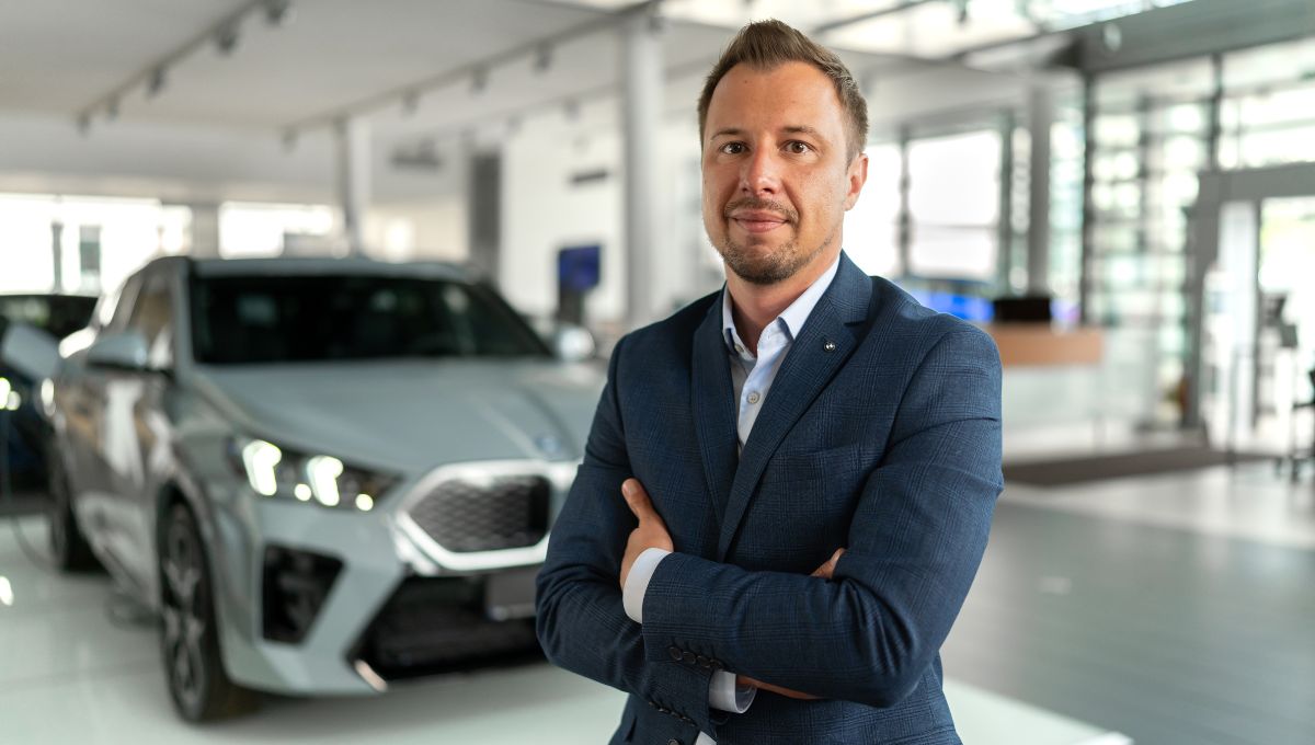 Marcin Niewczas Certyfikowany Doradca ds. Sprzedaży Samochodów M HP