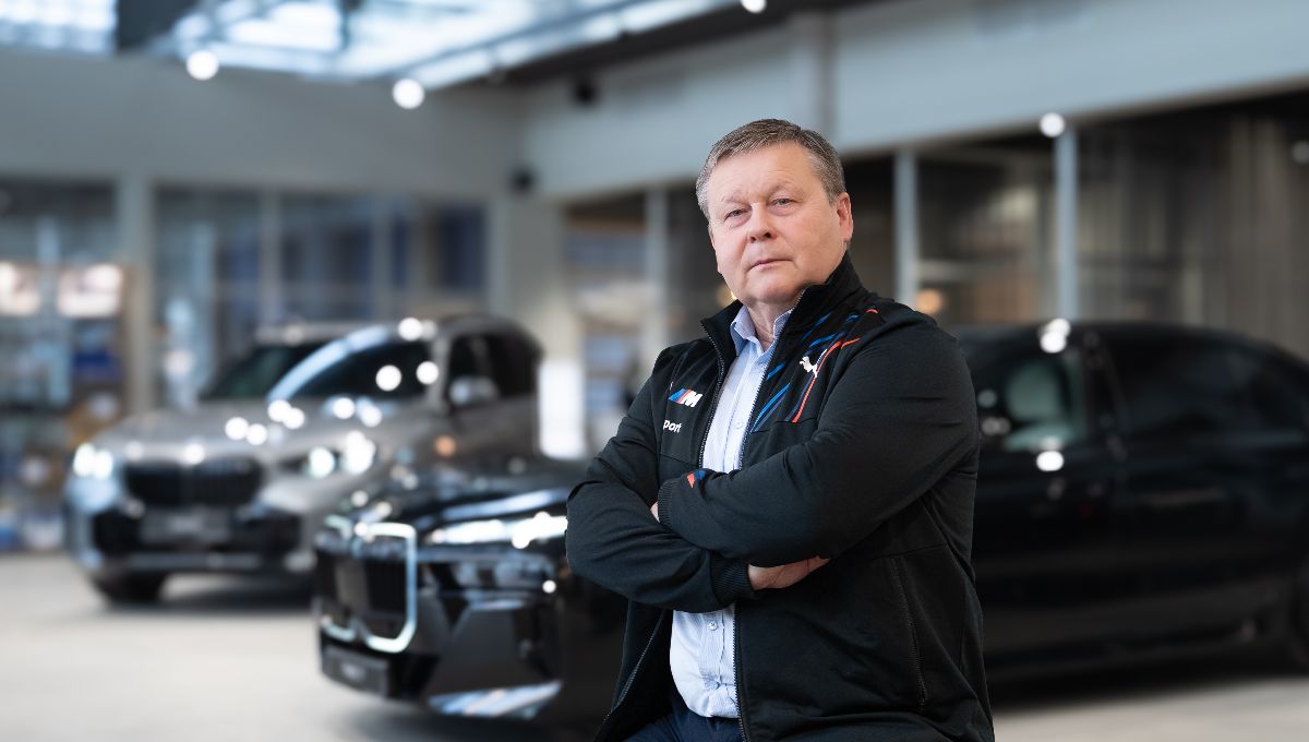 Wojciech Świętek Koordynator ds. logistyki i magazynowania